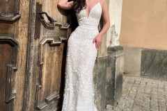 bc09a152-e3d2-4b4b-915a-24023065103e